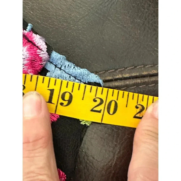 Dress The Population Size Small Aurora Floral Midi Embroidered dress - Picture 9 of 10